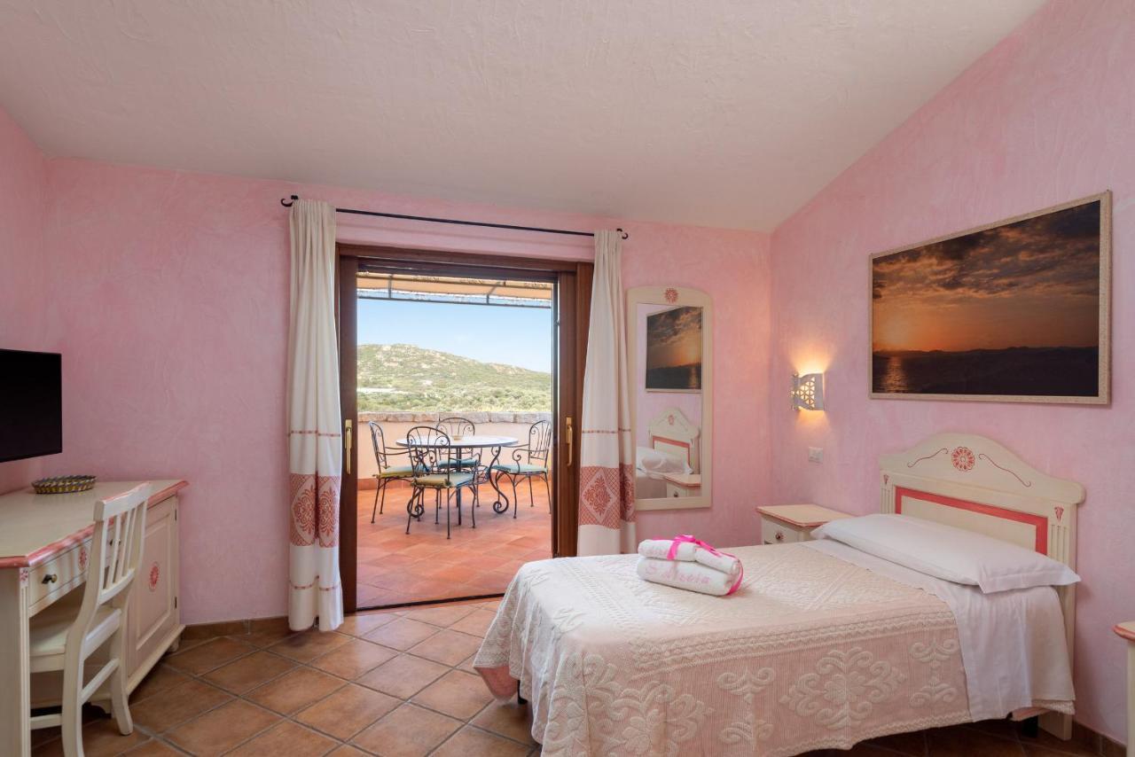 Affittacamere S'Alzola Porto Rotondo Luaran gambar